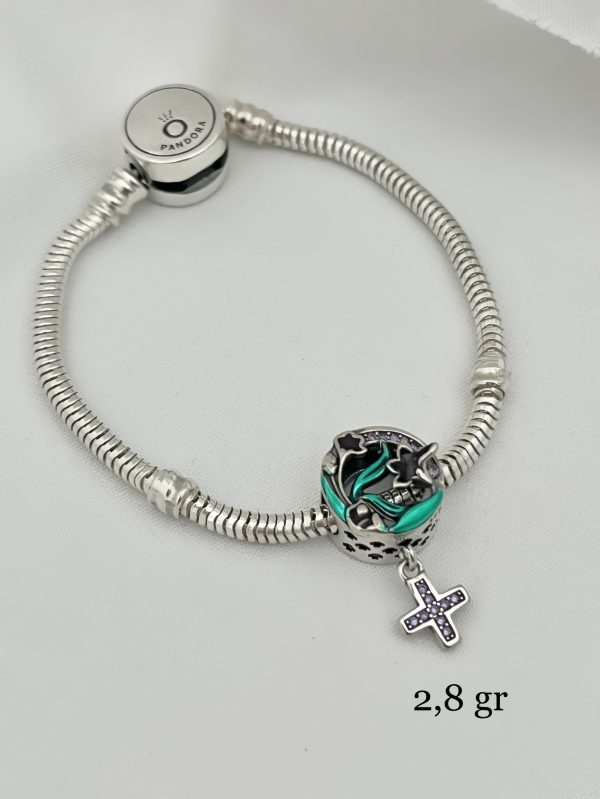 Charm Cruz